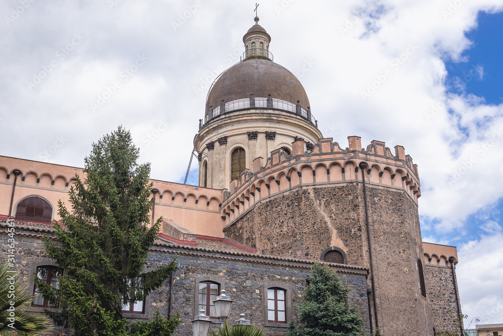 Sticker Side view and dome of Saint Nicholas Church located in historic part of Randazzo city on Sicily Island in Italy