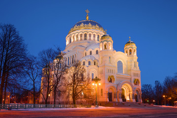 Fototapeta na wymiar Ancient St. Nicholas Naval Cathedral in March twilight. Kronstadt, Russia