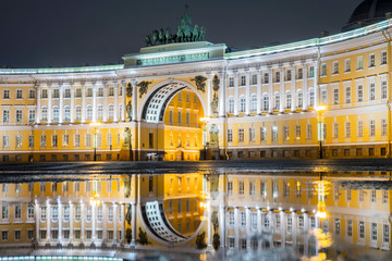 General Staff building on Palace Square in St. Petersburg