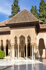 Obraz premium Courtyard of the Lions in the Alhambra Granada, Spain