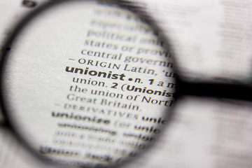 Word or phrase Unionist in a dictionary.
