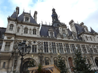 Fototapeta na wymiar mairie paris