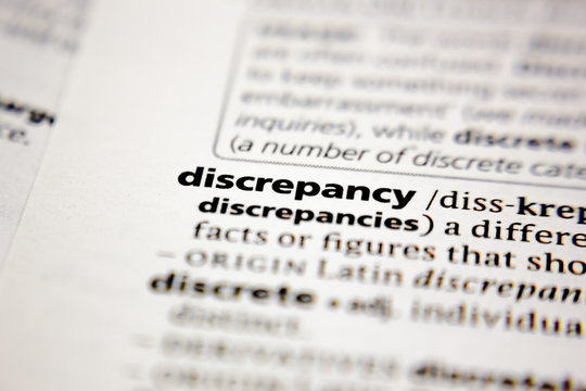 Word or phrase discrepancy in a dictionary.