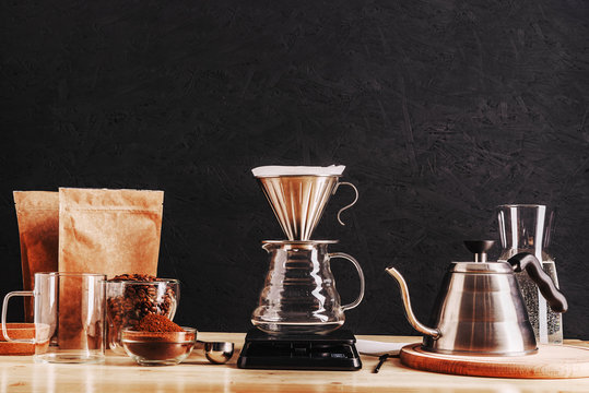 The process of making coffee by an alternative method using a funnel filter
