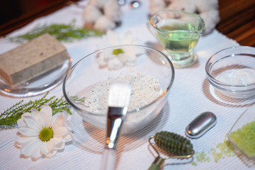 Natural cosmetic products designed for domestic use