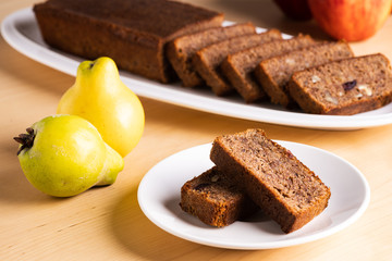 Quince chlebell with walnuts and wholemeal flour