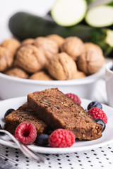 Zucchini chlebell with walnuts and fresh fruits