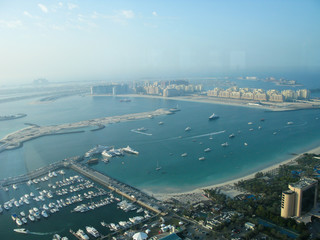 view from top point to the Persian Gulf, the island of Palma, marina and the Atlantis hotel, Dubai, UAE © Mentor56