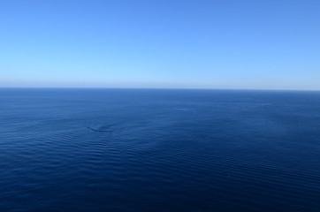 Fototapeta premium horizon in the blue Mediterranean ocean of ​​Ibiza, Spain 2024