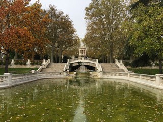 Darcy garden was the first public park of Dijon. Built in 1880 on the water reservoir, this 1 hectare neo Renaissance style park is located in the heart of the town.