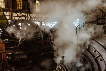 Engine of sugar mill © Pierre-Yves Babelon