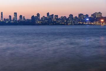 Obraz premium View of Malabar hill at night. Mumbai. India