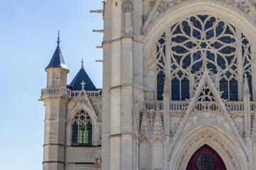 Obraz premium Fragment of Saint-Chapelle in Chateau de Vincennes village near Paris, France