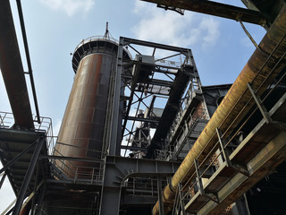 Fototapeta na wymiar alte stillgelegte Stahl Fabrik Industrie