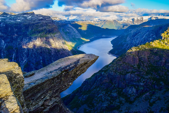 Tunga Bilder – Durchsuchen 403 Archivfotos, Vektorgrafiken und Videos ...