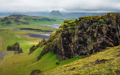 Fototapeta na wymiar Iceland - Seaside Cliffs Through the Haze