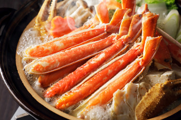 カニ鍋　Japanese style crab hot pot © Nishihama