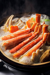 カニ鍋　Japanese style crab hot pot