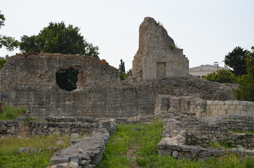 Fototapeta na wymiar The ruins of the ancient city of Chersonesos. Sevastopol, Crimea