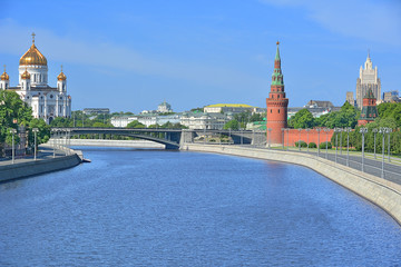 Obraz premium Russia. Moscow. View of the Moscow river and the Kremlin embankment