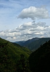 Fototapeta premium Kuocang mountain with beautiful clouds in Zhejiang Province, China