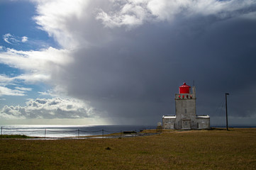 Fototapeta na wymiar Coming storm on the lighthouse