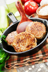 Burgers with oat flakes and zucchini