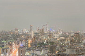 Fototapeta premium Nocny widok Tokio z Korakuen, Bunkyo-ku, Tokio