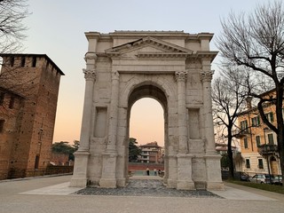 Obraz premium Arco dei Gavi, Verona 