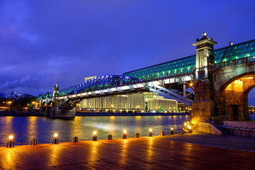 Landscape with a view of the bridge over the Moscow River in the evening