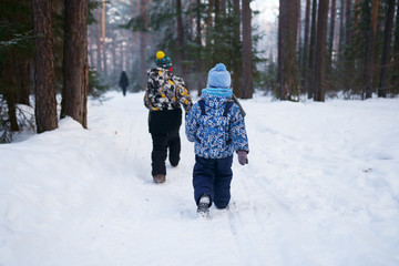 Fototapeta na wymiar two boys walking