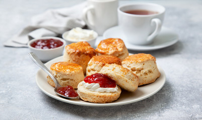 scones on a white plate - 314882562