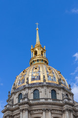 Fototapeta na wymiar The golden dome of Les Invalides in Paris, France