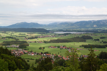Fototapeta na wymiar view of the valley from the hill in bavaria