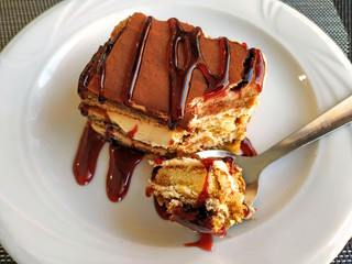 Tiramisu tart.