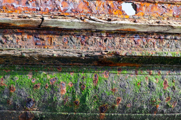 Détail d'un vieux bateau rouillé. Detail of an old rusty boat.
