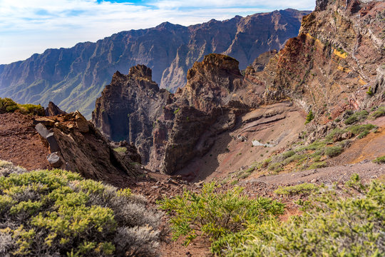 La Palma: Wanderung am Kammweg des Roque de Los Muchachos mit Blick auf die Caldera de Taburiente