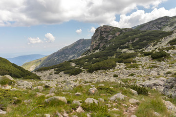 Fototapeta na wymiar Landscape near Prekorech circus, Rila Mountain, Bulgaria