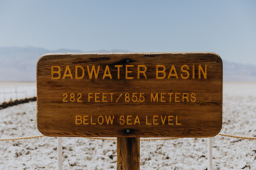 Obraz premium Death Valley, Badwater, 85,5 mètres sous le niveau de la mer, 