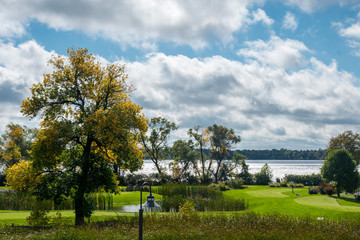 Fototapeta na wymiar An overlooking view of nature in Alexandria, Minnesota