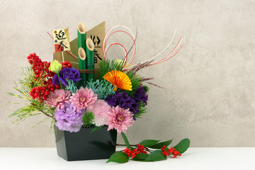 正月飾り　フラワーアレンジメント