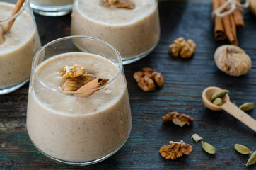 Milky fig dessert