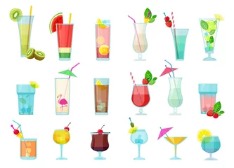 Foto op Plexiglas Cocktails. Glasses with alcoholic drinks transparent cocktail mix with fruits margarita vodka martini sambuca vector pictures. Alcohol cocktail in glass, martini drink beverage margarita illustration © ONYXprj