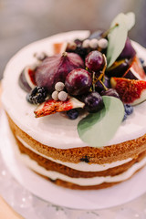 wedding cake with fruits