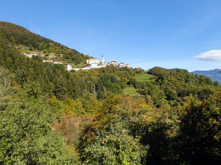 Fototapeta na wymiar Landscape of the mountains around Levico Terme