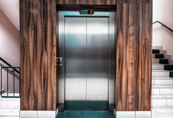 closed the elevator door