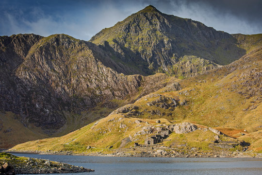 Craggy cliffs, Snowdon from Llyn Llydaw, Wales