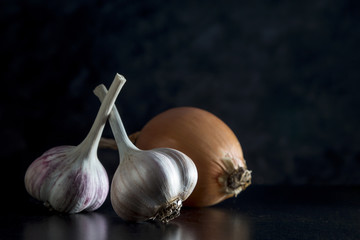 Image with garlic.