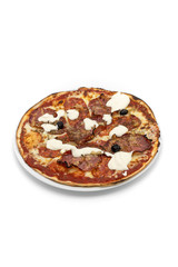 Pizza sauce blanche sur fond blanc Packshot