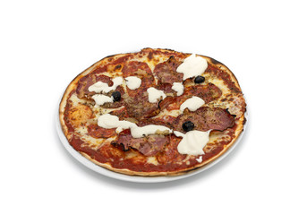 Pizza sauce blanche sur fond blanc Packshot